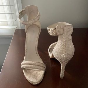 Kenneth Cole Brooke Heels size 7